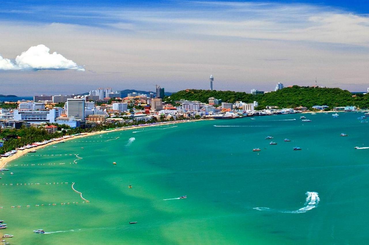 Oyo 549 Maesri Resort Pattaya Bagian luar foto