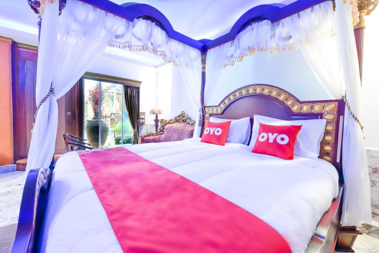 Oyo 549 Maesri Resort Pattaya Bagian luar foto